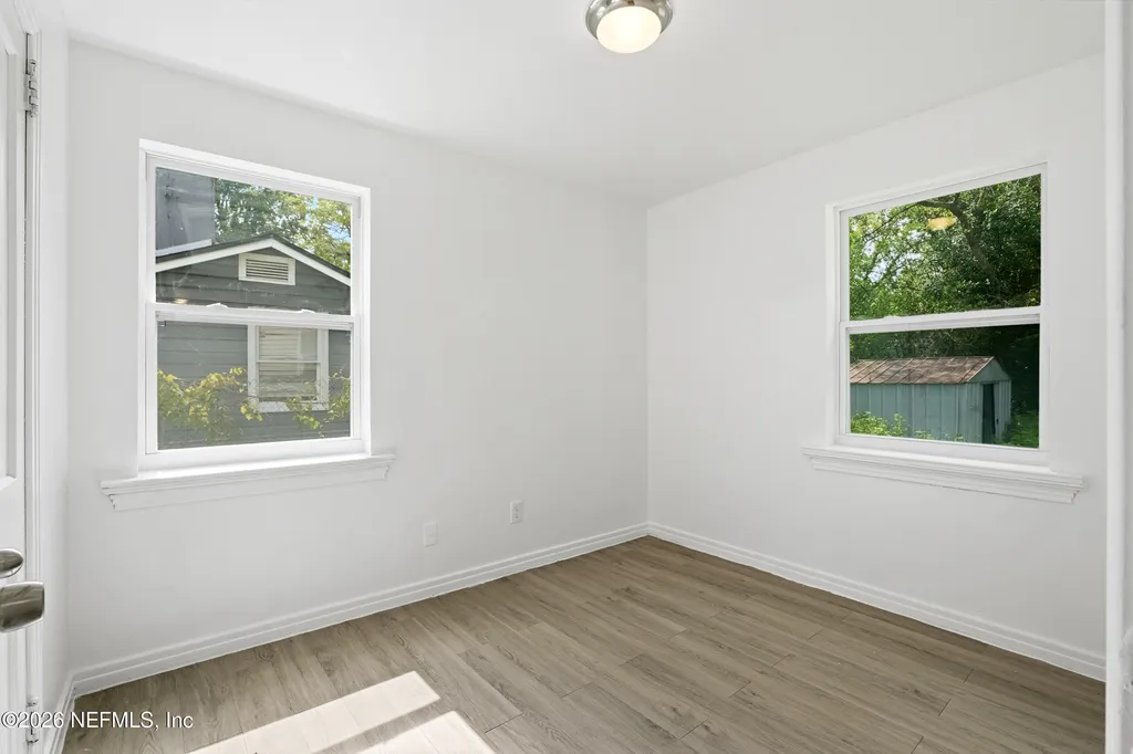 3267 Sunnybrook Avenue N Jacksonville FL 32254