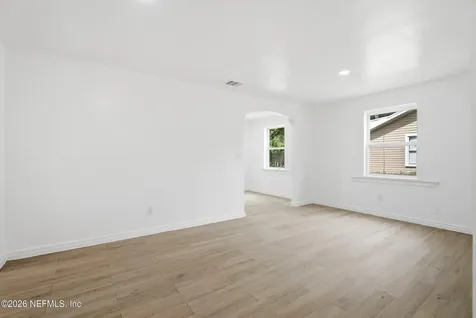 3267 Sunnybrook Avenue N Jacksonville FL 32254