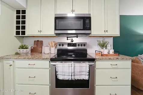 466 Mako Drive Atlantic Beach FL 32233
