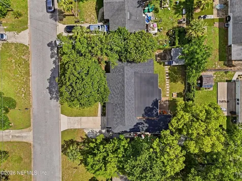 466 Mako Drive Atlantic Beach FL 32233
