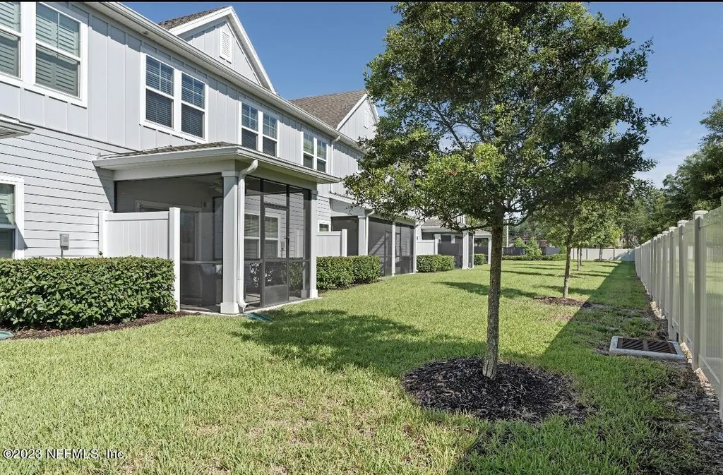 1682 Pottsburg Point Drive Jacksonville FL 32207