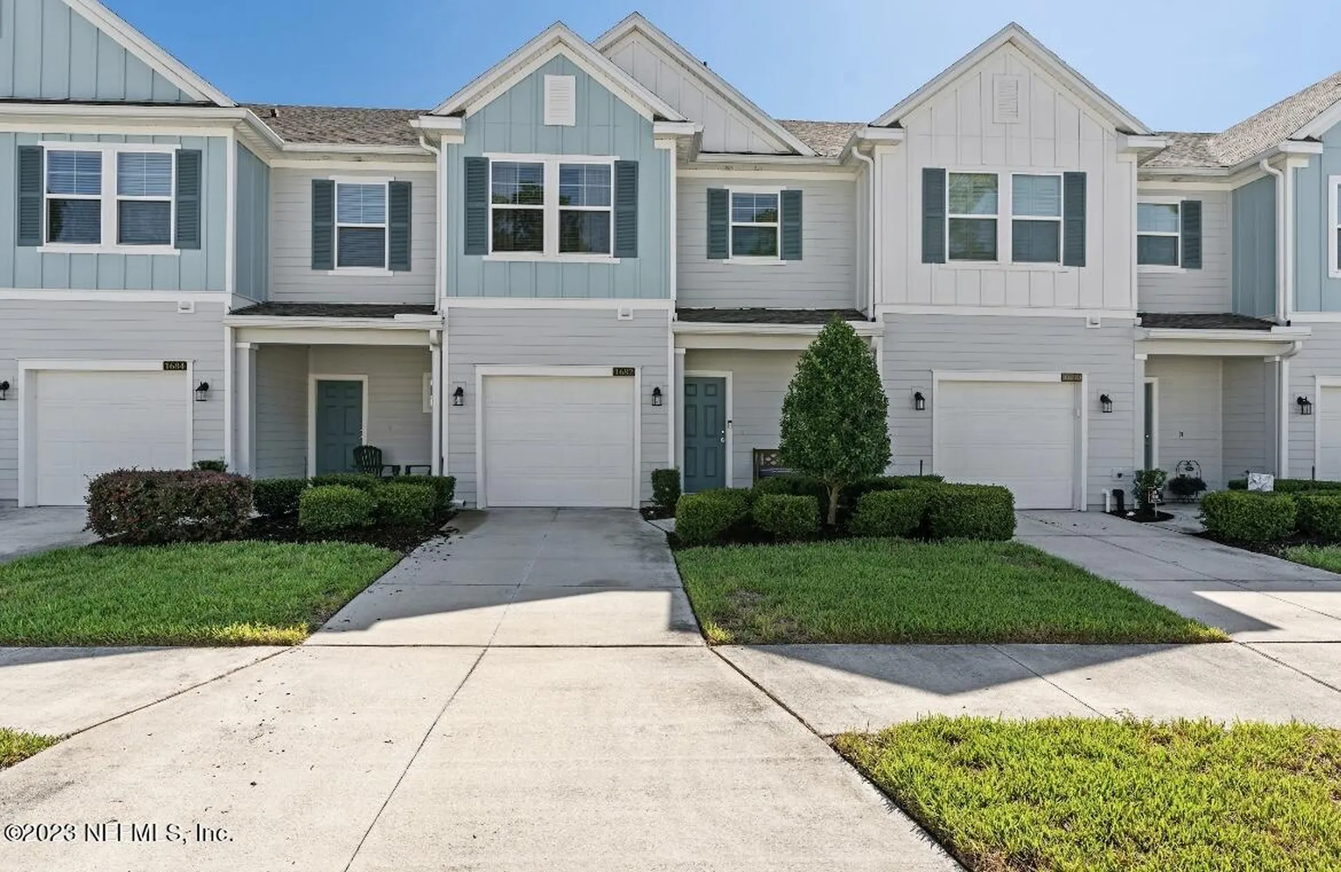 1682 Pottsburg Point Drive Jacksonville FL 32207