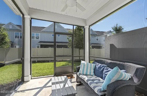1682 Pottsburg Point Drive Jacksonville FL 32207