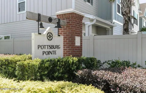 1682 Pottsburg Point Drive Jacksonville FL 32207