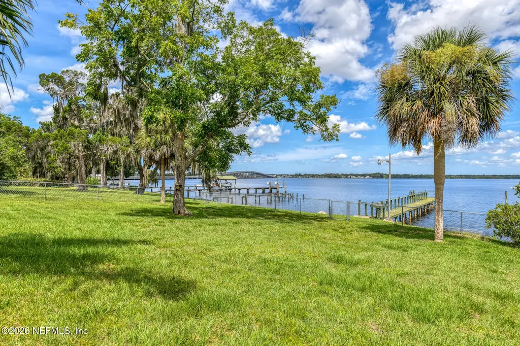 115 Sunset Point Road East Palatka FL 32131