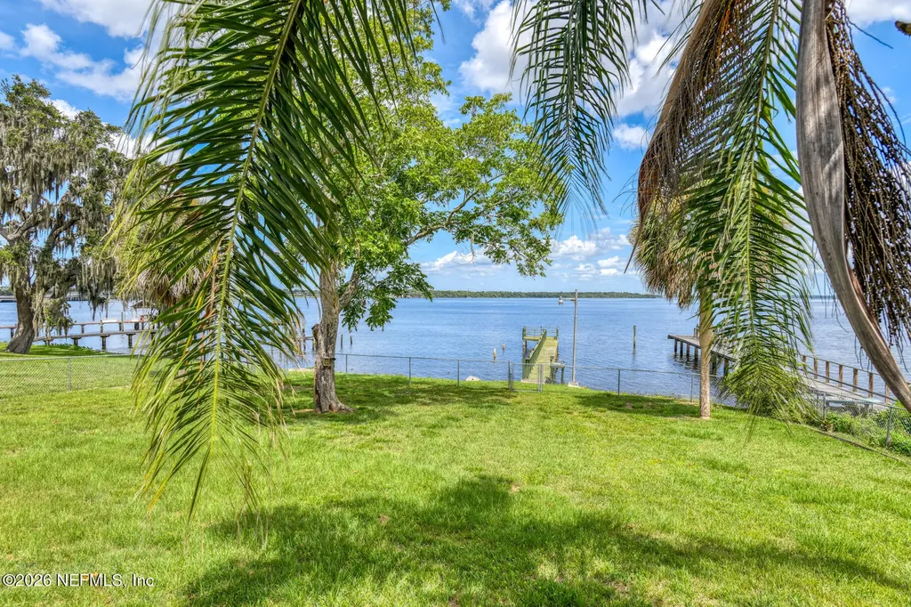 115 Sunset Point Road East Palatka FL 32131