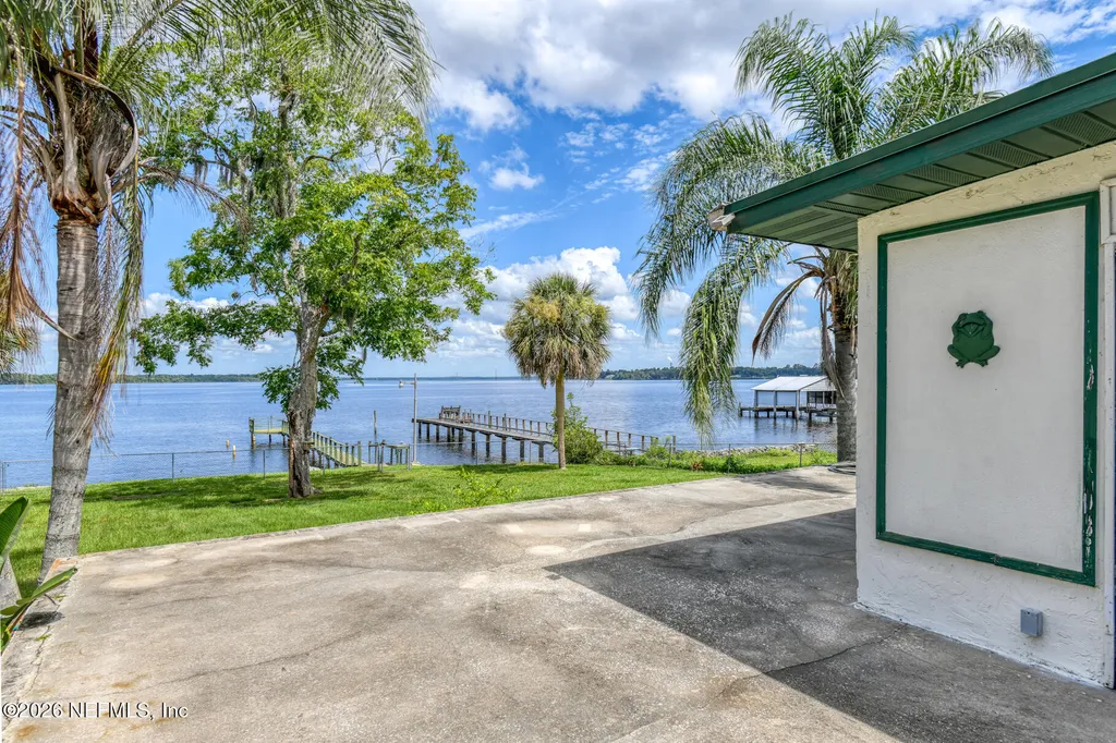 115 Sunset Point Road East Palatka FL 32131