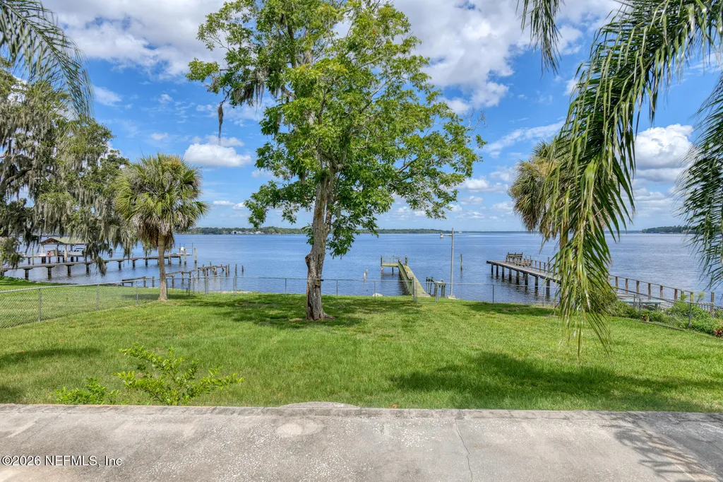 115 Sunset Point Road East Palatka FL 32131