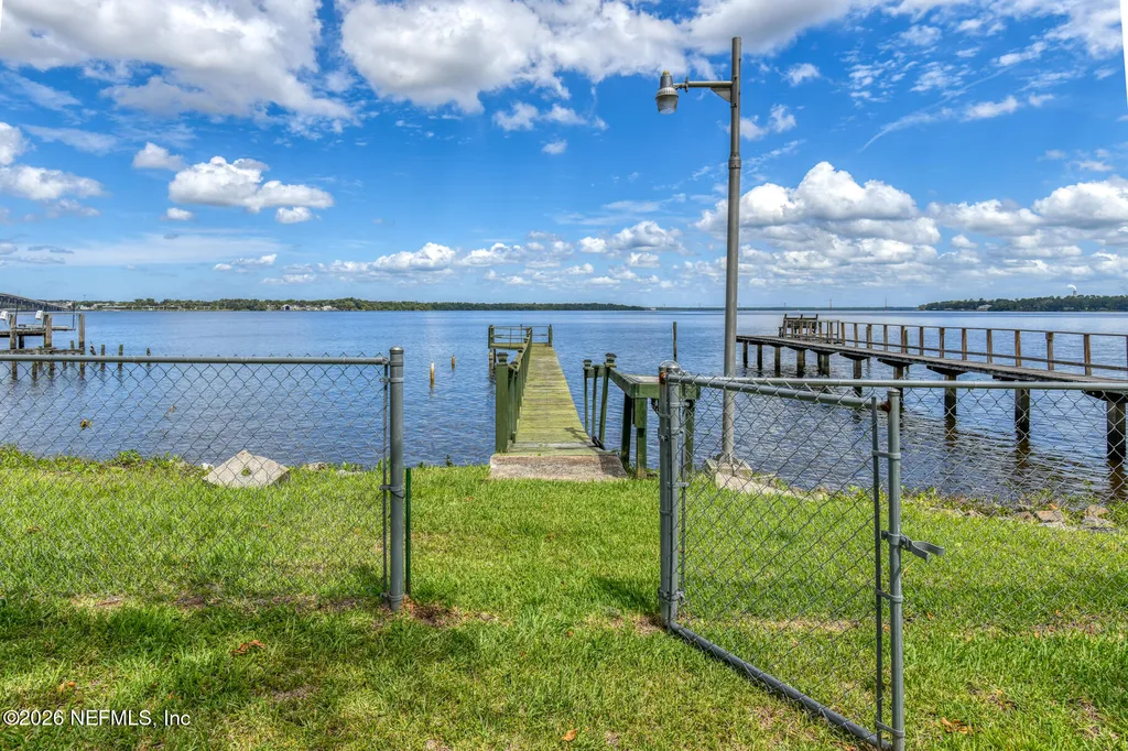 115 Sunset Point Road East Palatka FL 32131