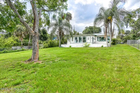 115 Sunset Point Road East Palatka FL 32131