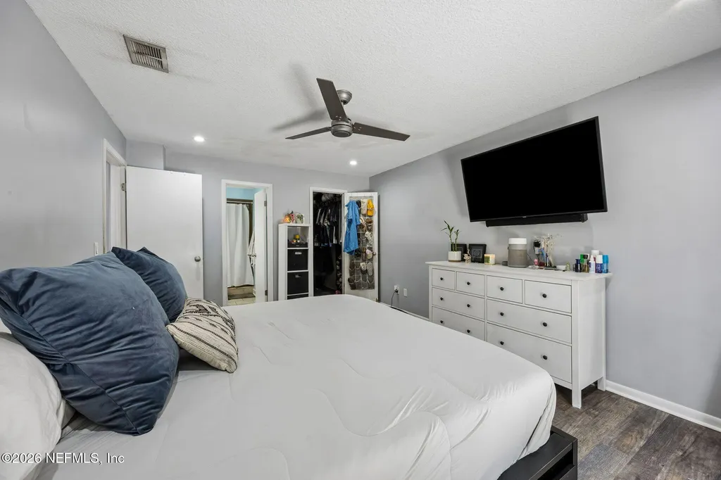 3876 S Mandarin Woods Drive S Jacksonville FL 32223