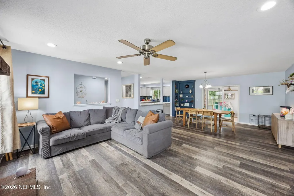 3876 S Mandarin Woods Drive S Jacksonville FL 32223