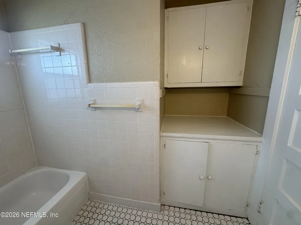8277 Cheryl Ann Lane Jacksonville FL 32244