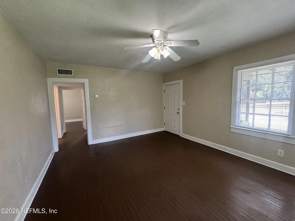 8277 Cheryl Ann Lane Jacksonville FL 32244