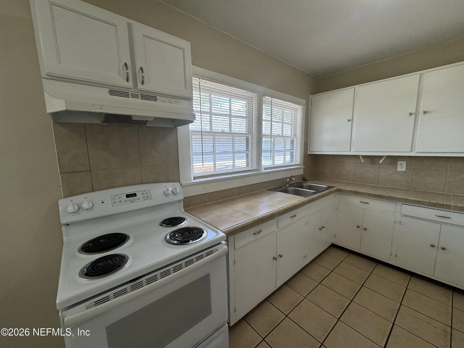 8277 Cheryl Ann Lane Jacksonville FL 32244