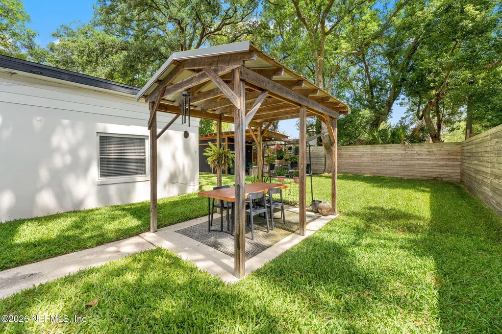 4333 Genoa Avenue Jacksonville FL 32210