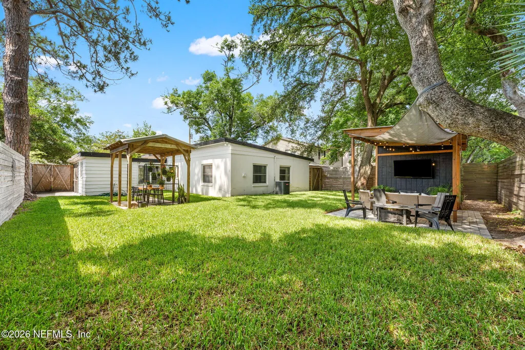 4333 Genoa Avenue Jacksonville FL 32210