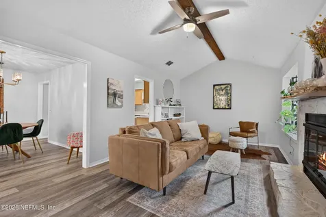 3386 Laurel Grove S Jacksonville FL 32223