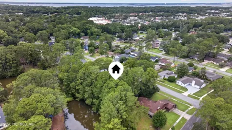3386 Laurel Grove S Jacksonville FL 32223