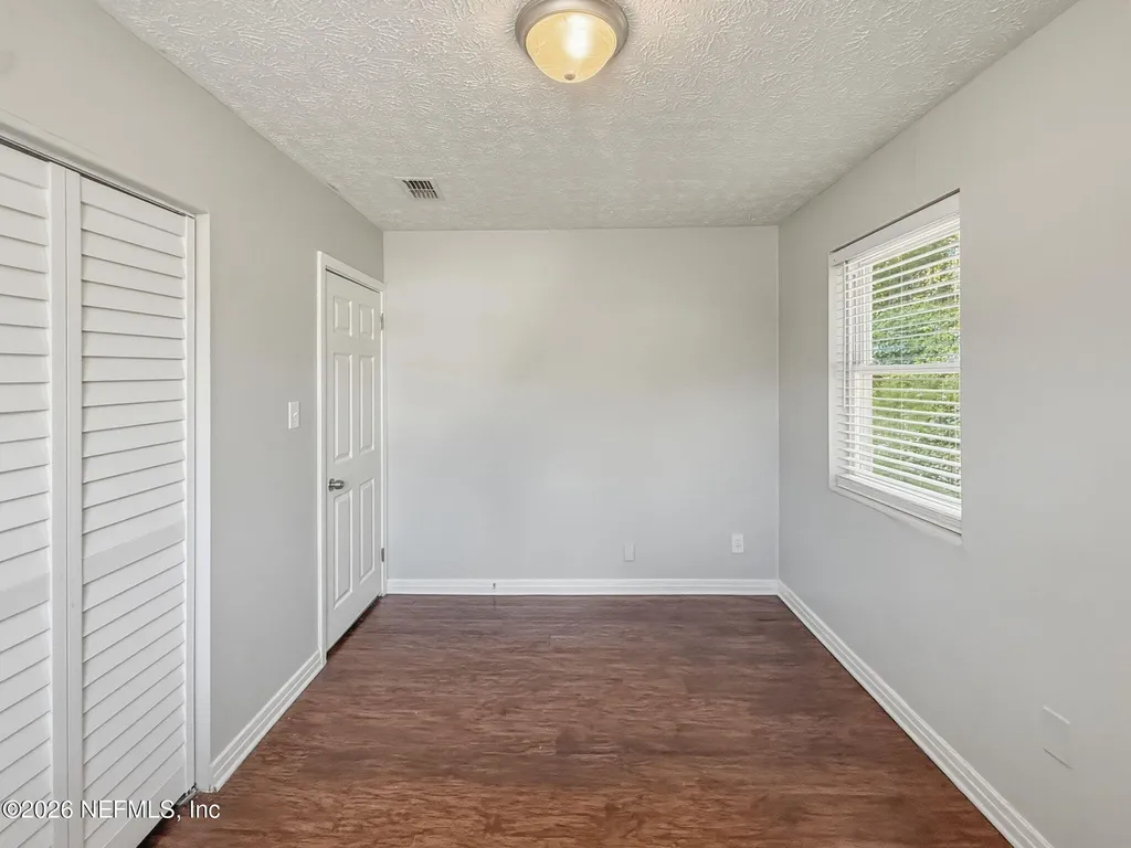 10453 Biscayne Boulevard Jacksonville FL 32218