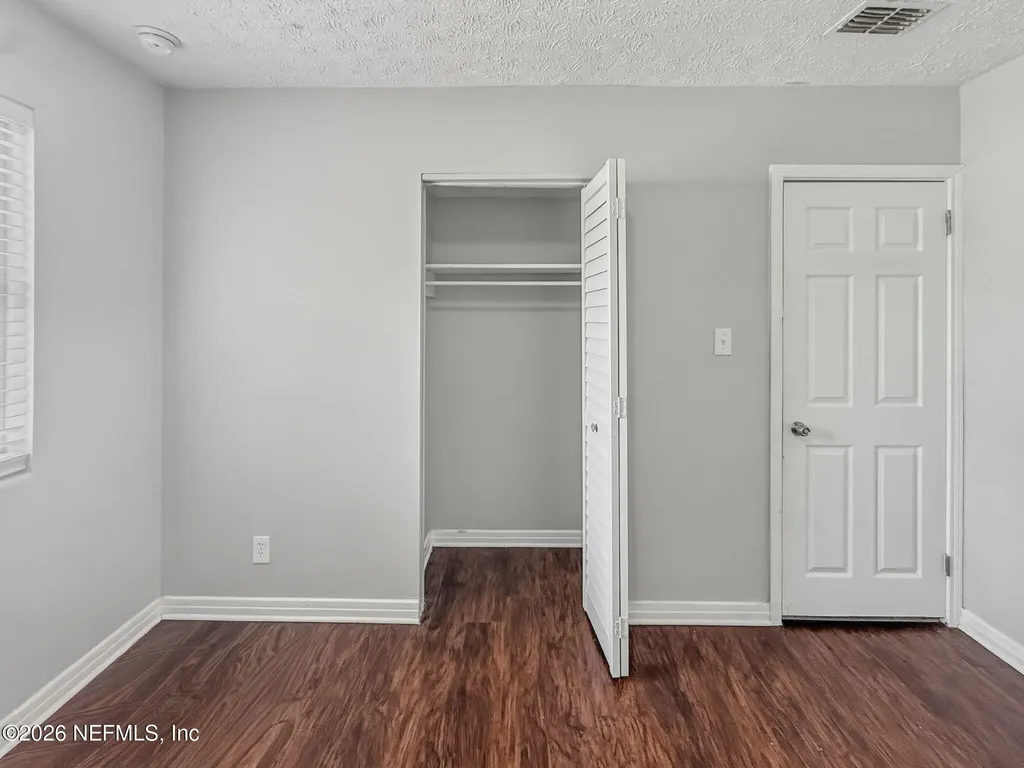 10453 Biscayne Boulevard Jacksonville FL 32218
