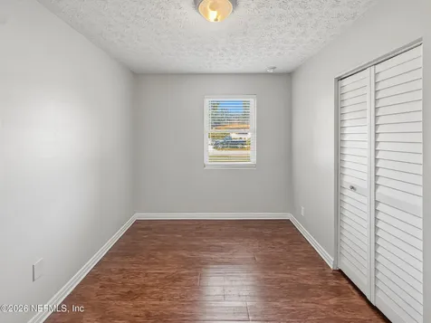 10453 Biscayne Boulevard Jacksonville FL 32218