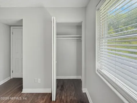 10453 Biscayne Boulevard Jacksonville FL 32218