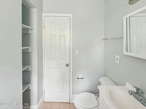 10453 Biscayne Boulevard Jacksonville FL 32218