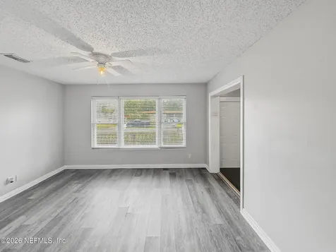 10453 Biscayne Boulevard Jacksonville FL 32218