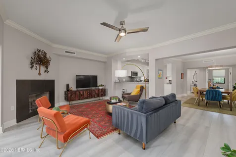 3958 Baymeadows Road Jacksonville FL 32217
