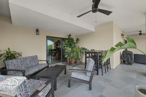 3958 Baymeadows Road Jacksonville FL 32217