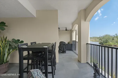 3958 Baymeadows Road Jacksonville FL 32217