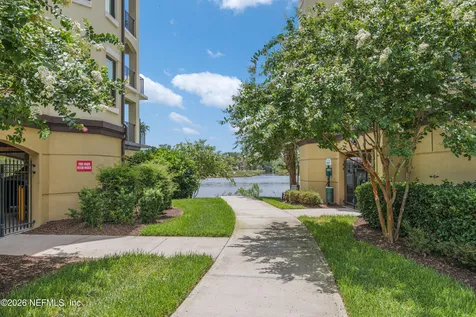 3958 Baymeadows Road Jacksonville FL 32217