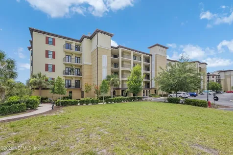 3958 Baymeadows Road Jacksonville FL 32217