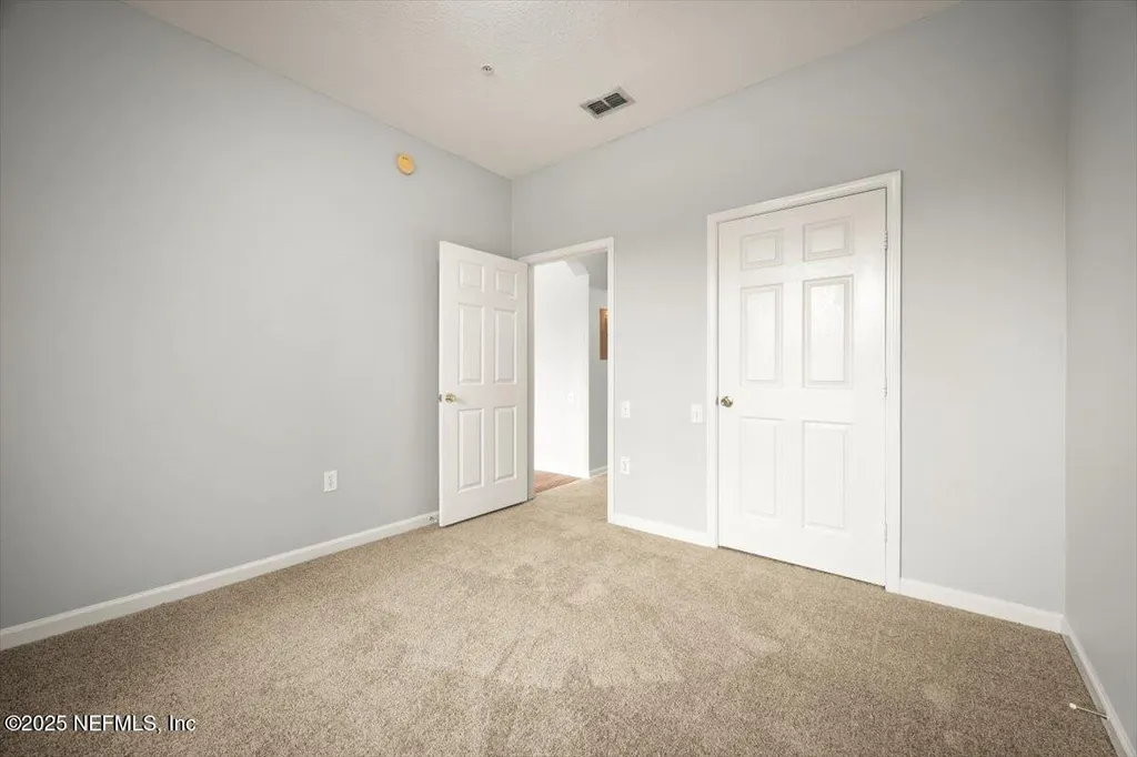 7990 Baymeadows Road E Jacksonville FL 32256