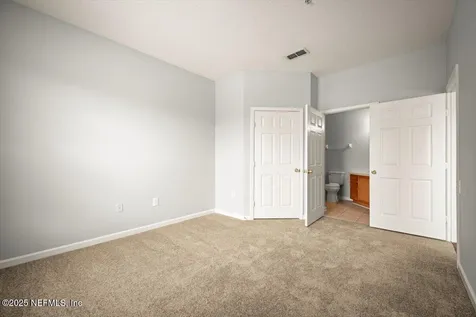 7990 Baymeadows Road E Jacksonville FL 32256