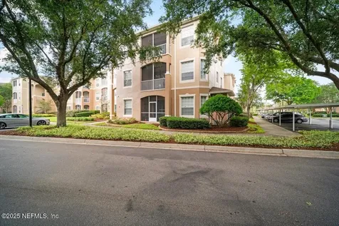 7990 Baymeadows Road E Jacksonville FL 32256