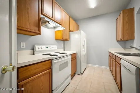 7990 Baymeadows Road E Jacksonville FL 32256