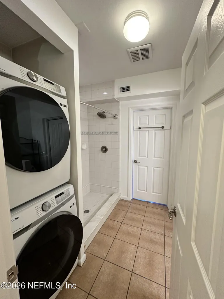 368 1st Street Atlantic Beach FL 32233
