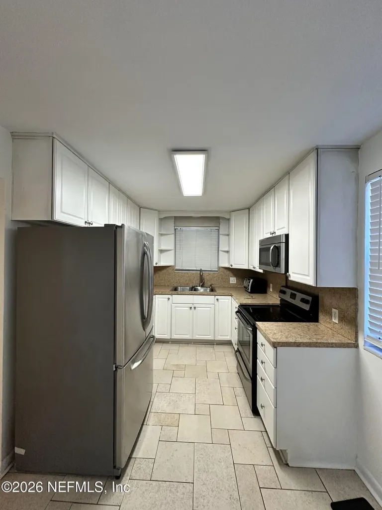 368 1st Street Atlantic Beach FL 32233