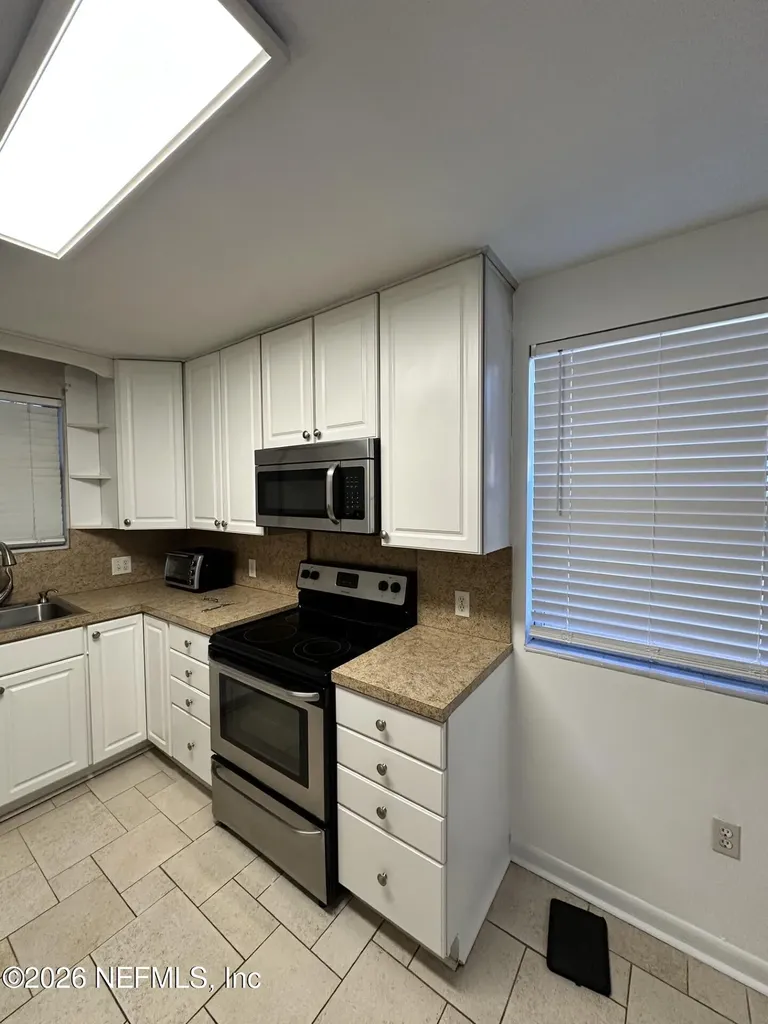 368 1st Street Atlantic Beach FL 32233