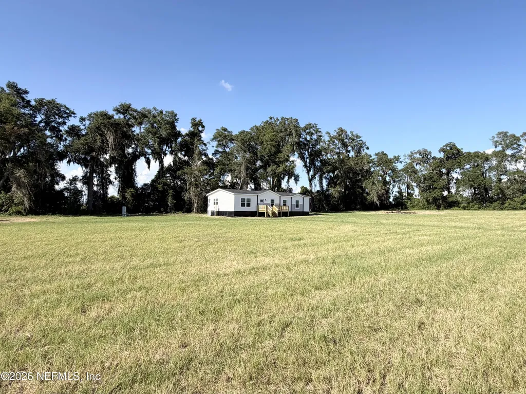 13543 SW 195th Avenue Brooker FL 32622