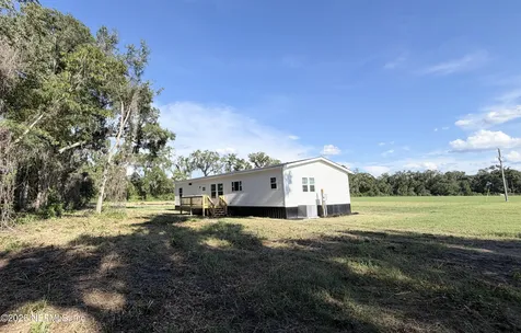 13543 SW 195th Avenue Brooker FL 32622