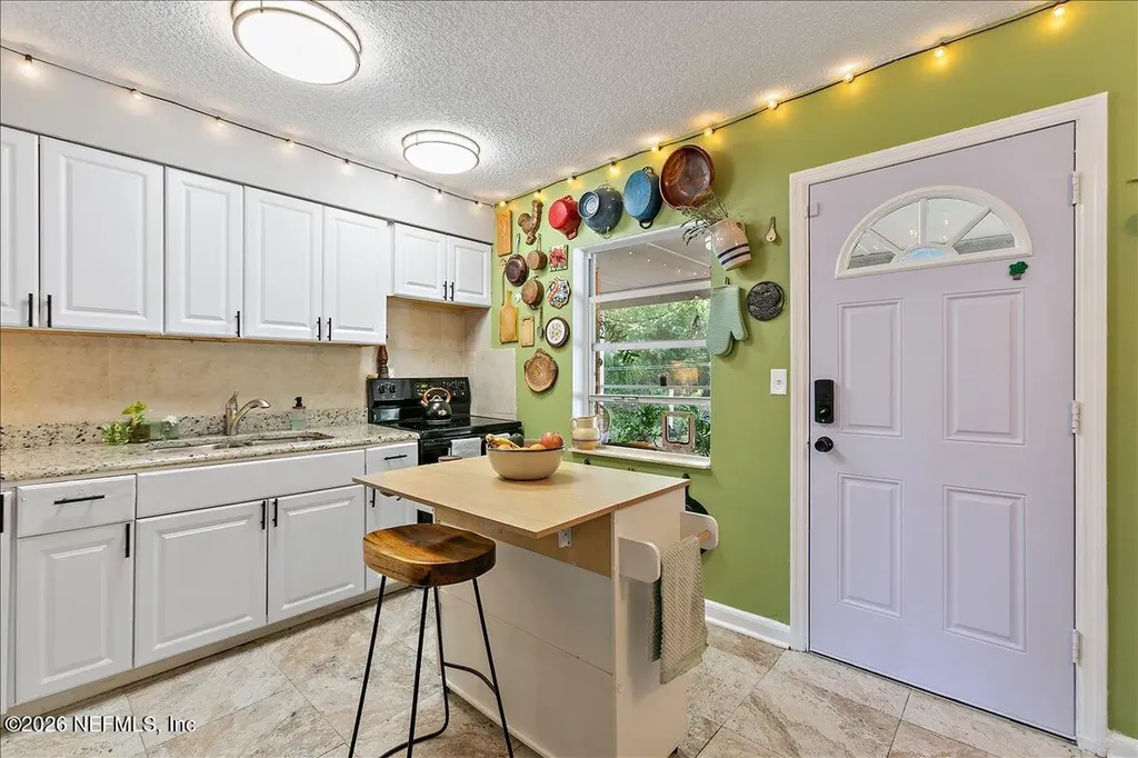 3633 Rendale Drive N Jacksonville FL 32210