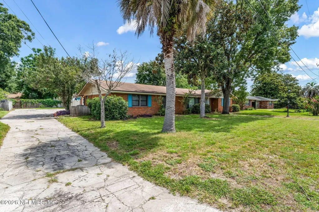 7307 Maple Tree Drive Jacksonville FL 32277