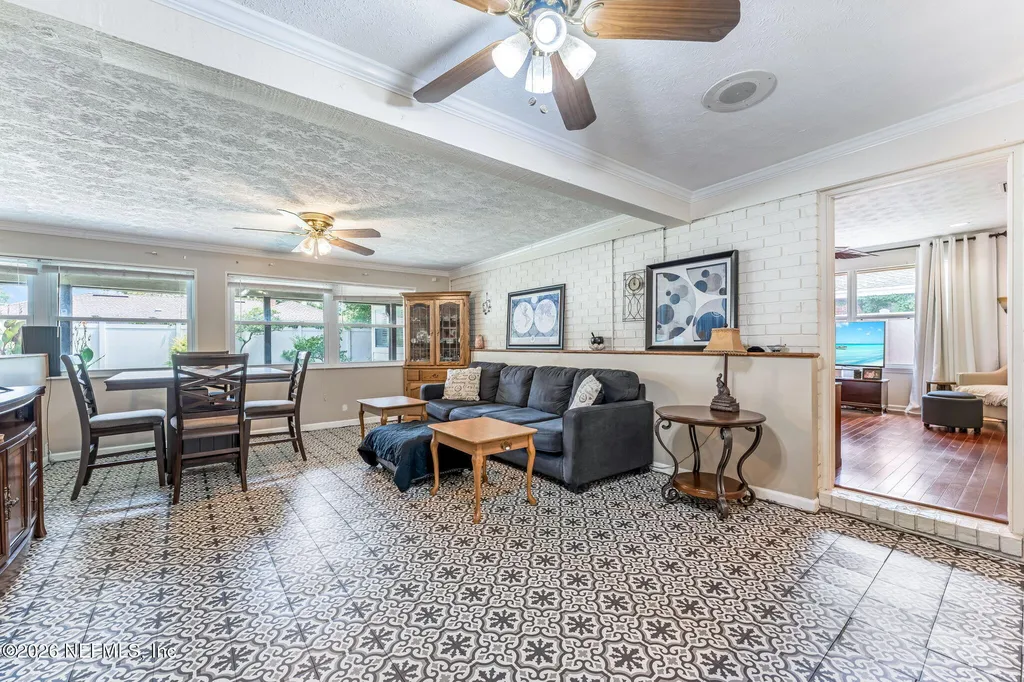 7307 Maple Tree Drive Jacksonville FL 32277
