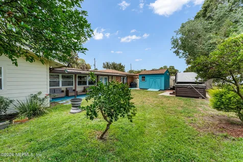 7307 Maple Tree Drive Jacksonville FL 32277
