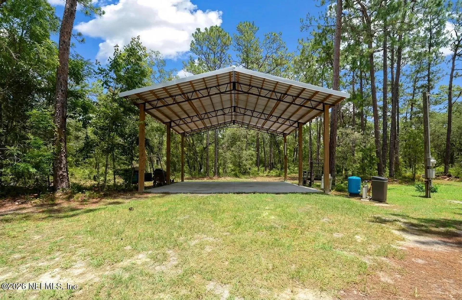 105 Buck Run Trail Hawthorne FL 32640