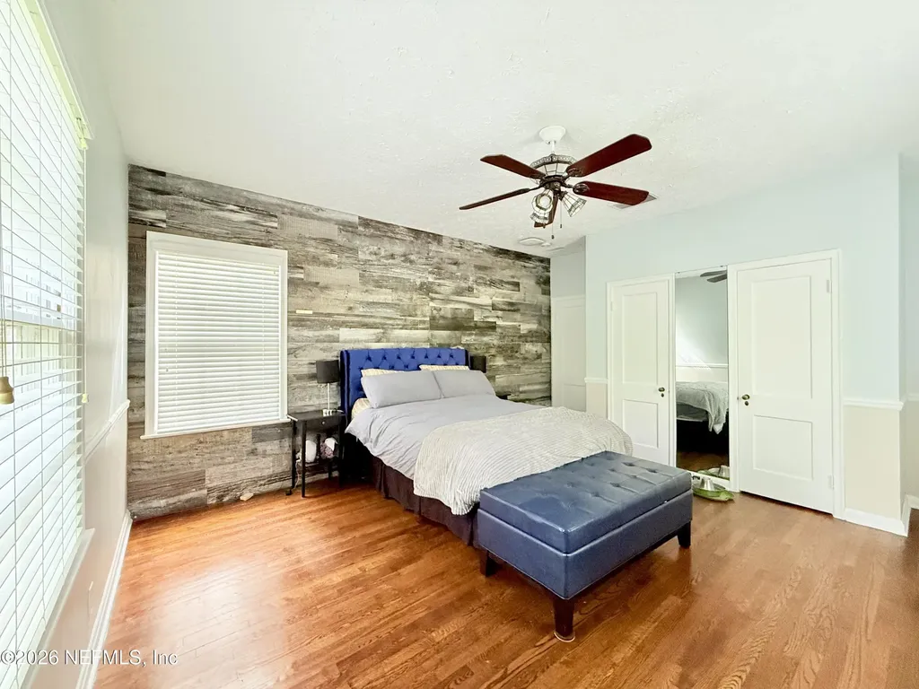 2512 Hendricks Avenue Jacksonville FL 32207