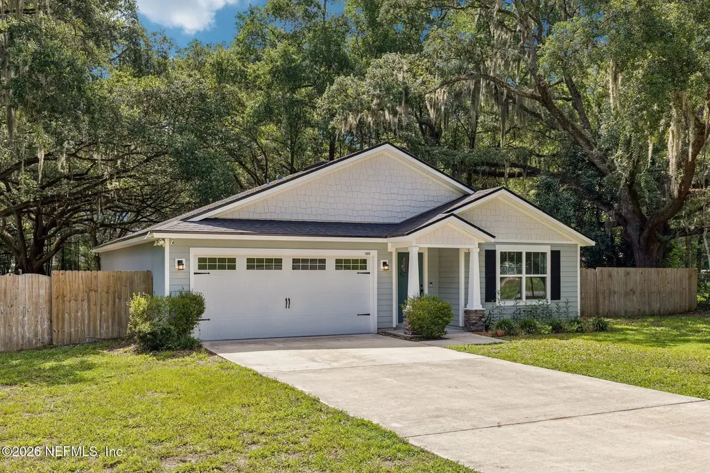 1609 Derito Drive Jacksonville FL 32221